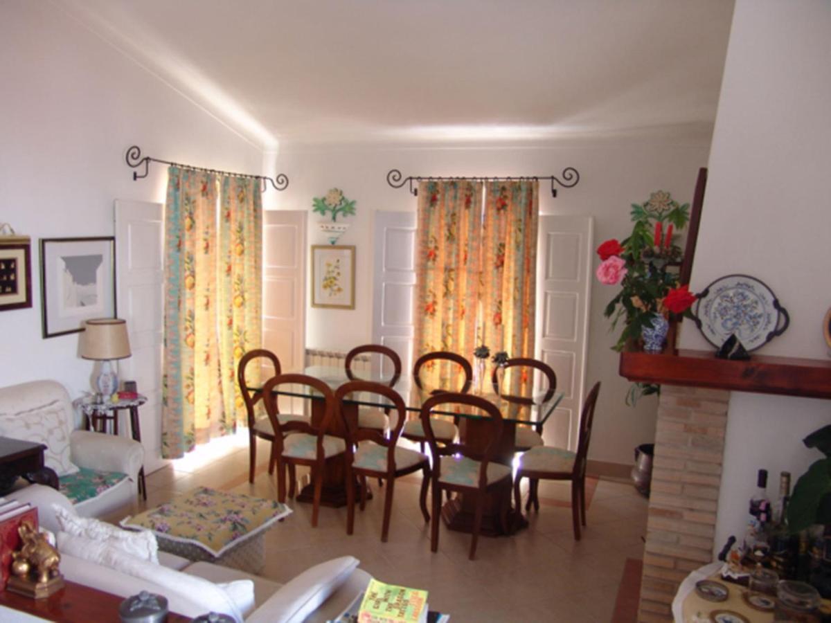 Casa Do Adro Da Igreja Turismo De Habitação Vila Nova de Milfontes Extérieur photo